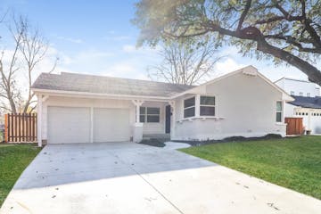 3961 W Spurgeon Street Fort Worth, TX 76133